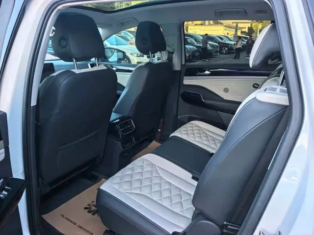 Volkswagen ID.6 Crozz — Фото автомобиля 6