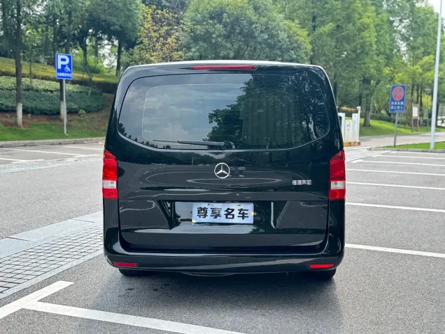 Mercedes-Benz Vito — Фото автомобиля 7