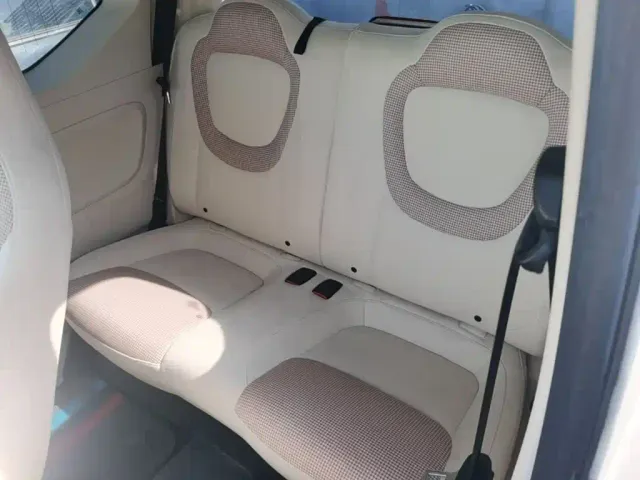 Wuling Hongguang Mini EV — Фото автомобиля 16