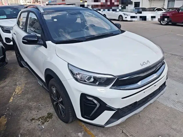 Kia KX1 — Фото автомобиля 3
