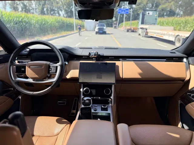 Land Rover Range Rover — Фото автомобиля 12