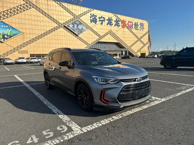Chevrolet Orlando — Фото автомобиля 3
