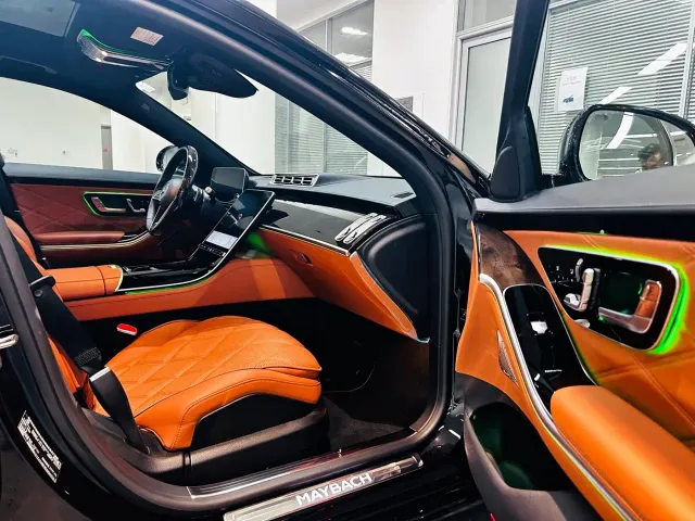 Mercedes-Benz Maybach S-Class — Фото автомобиля 20