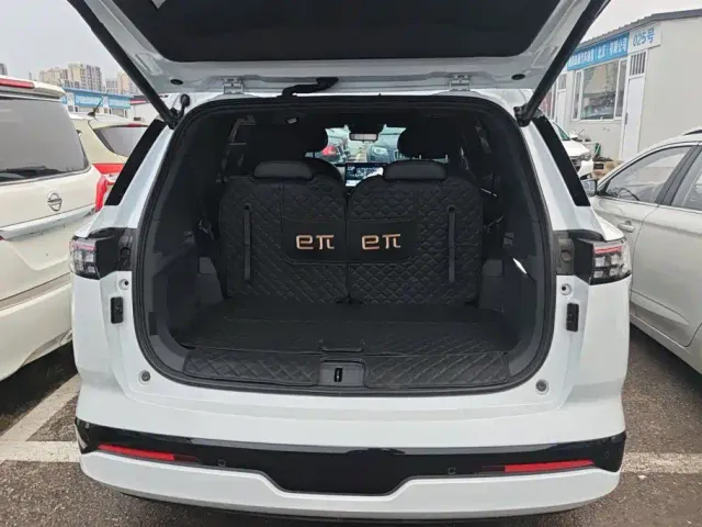 Dongfeng eπ 008 — Фото автомобиля 4