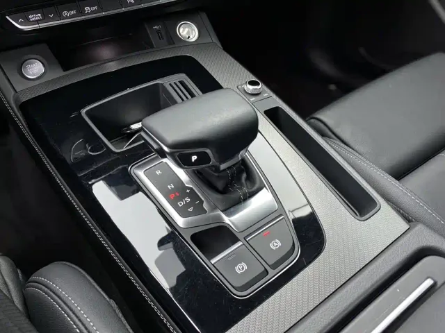 Audi Q5L — Фото автомобиля 23