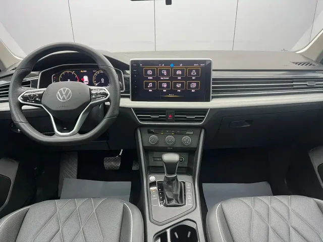 Volkswagen Tiguan L — Фото автомобиля 9