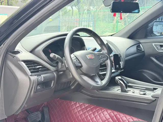 Cadillac CT5 — Фото автомобиля 13