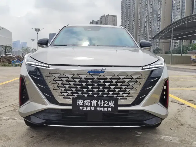 Changan Z6 — Фото автомобиля 2