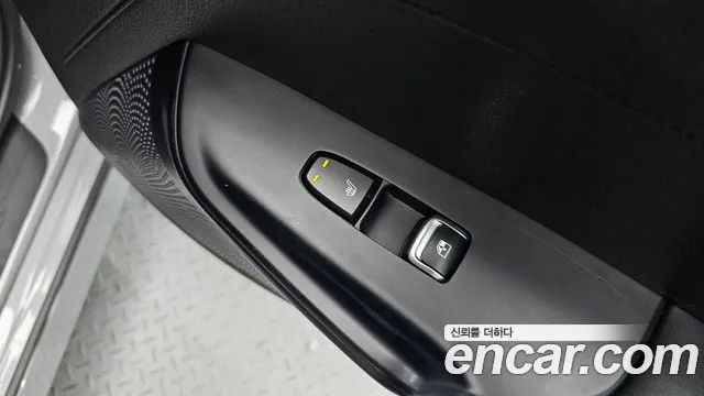 Kia K5 Новый K5 3 поколение 2.0 LPi(Для проката) — Фото автомобиля 17