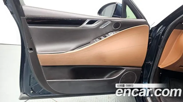 Genesis G80 Бензин 2.5 турбо AWD — Фото автомобиля 21