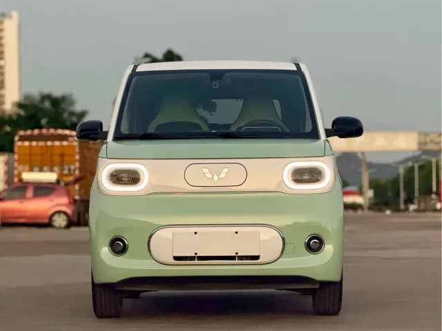Wuling Hongguang Mini EV — Фото автомобиля 2