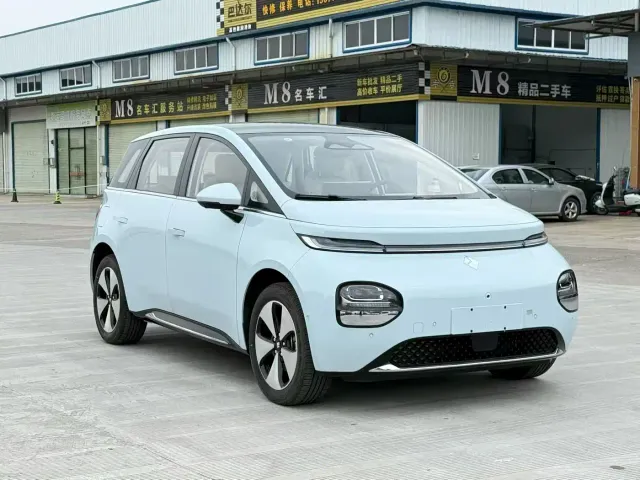 Baojun Cloud — Фото автомобиля 3
