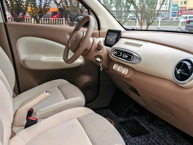 Wuling Hongguang Mini EV — Фото автомобиля 4