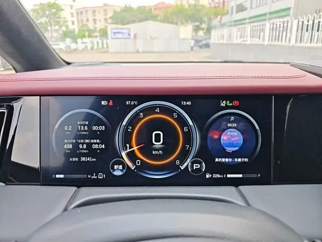 GAC Trumpchi M8 — Фото автомобиля 5