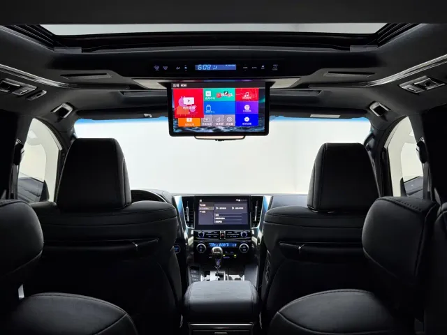 Toyota Alphard — Фото автомобиля 10