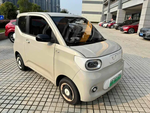 Wuling Hongguang Mini EV — Фото автомобиля 5