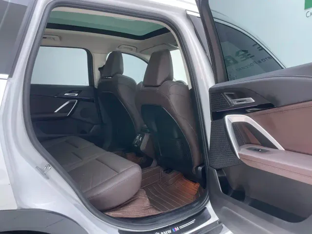 BMW X1 — Фото автомобиля 24