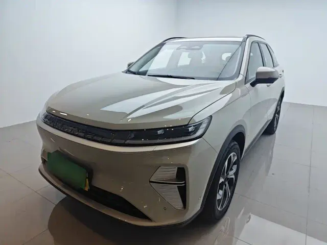 Фотография автомобиля — Haval Xiaolong MAX