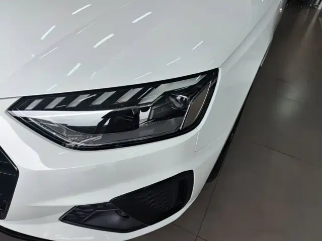 Audi Audi A4L 2024 40 TFSI Luxury Dynamic — Фото автомобиля 23