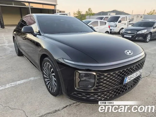 Hyundai Grandeur GN7 — Фото автомобиля 2