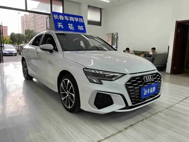 Audi A3 — Фото автомобиля 3