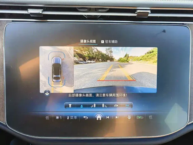 Mercedes-Benz E-Class — Фото автомобиля 13