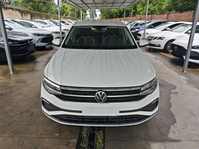 Volkswagen Bora — Фото автомобиля 2