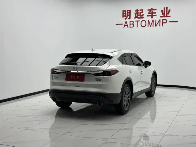 Mazda CX-4 — Фото автомобиля 9