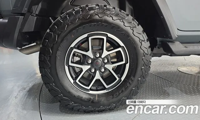 Jeep Wrangler JL — Фото автомобиля 5