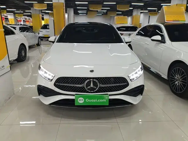 Mercedes-Benz A-Class — Фото автомобиля 2