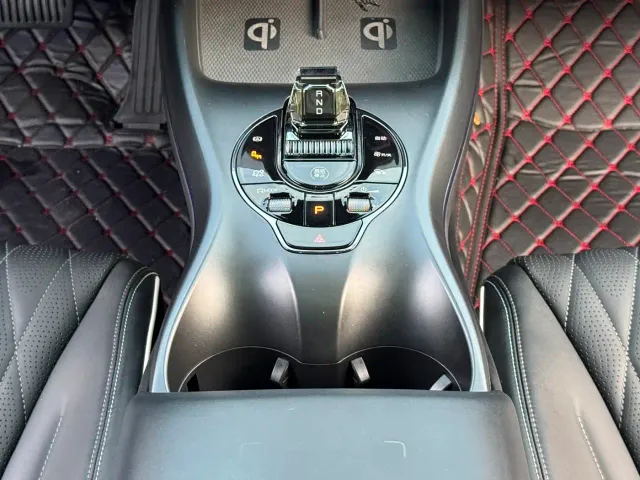 BYD Seal — Фото автомобиля 19