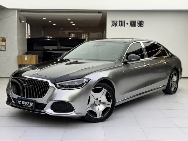 Фотография автомобиля — Mercedes-Benz Maybach S-Class