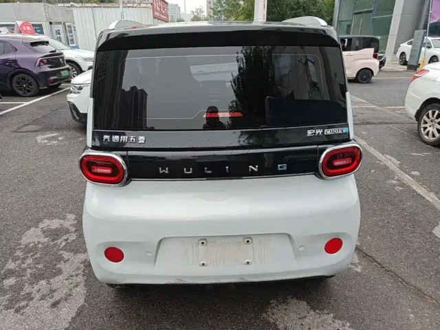 Wuling Motors Hongguang MINIEV 2024 Model 3rd Generation 170km — Фото автомобиля 5