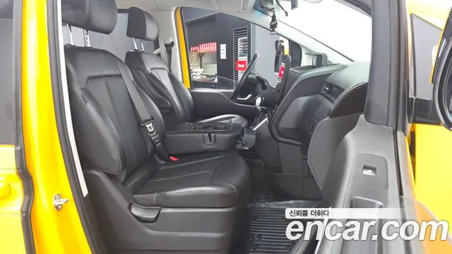 Hyundai Staria — Фото автомобиля 17