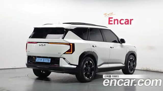 Kia EV5 — Фото автомобиля 2