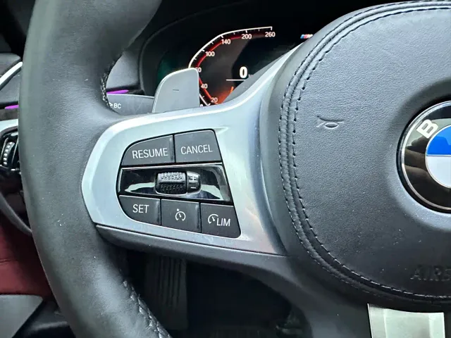 BMW 5 Series — Фото автомобиля 13