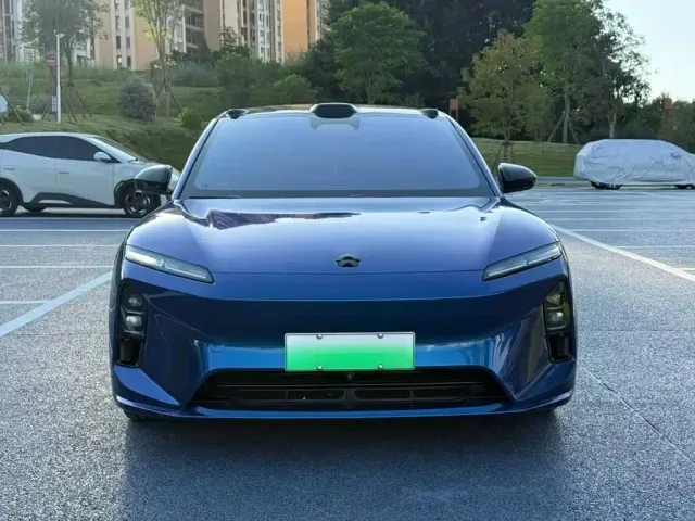 Nio ET5 Touring — Фото автомобиля 2