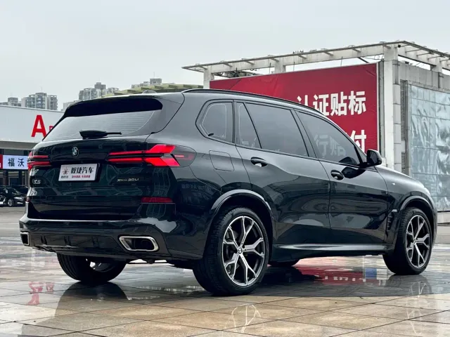 BMW X5 — Фото автомобиля 4