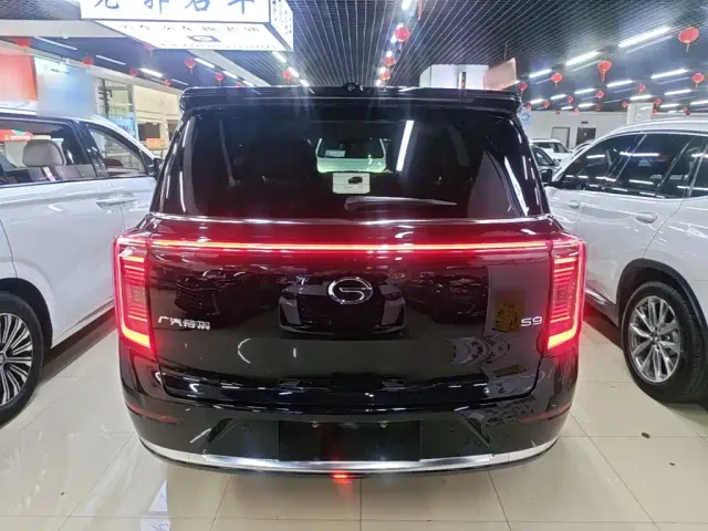 GAC Trumpchi Xiangwang S9 — Фото автомобиля 5