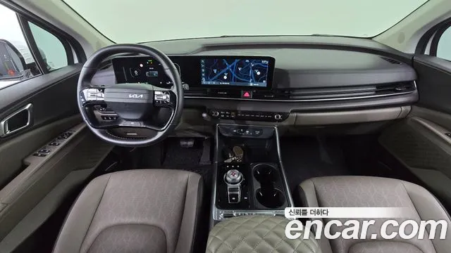 Kia Carnival — Фото автомобиля 10