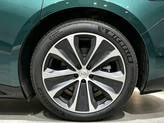 Luxeed S7 — Фото автомобиля 9