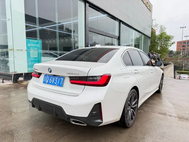BMW 3 Series — Фото автомобиля 8