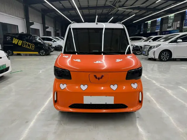 Wuling Zhiguang NEV — Фото автомобиля 2