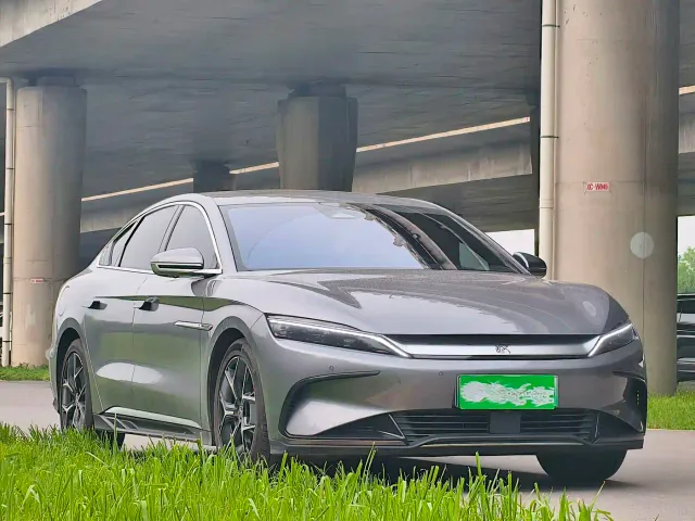 BYD Han — Фото автомобиля 3