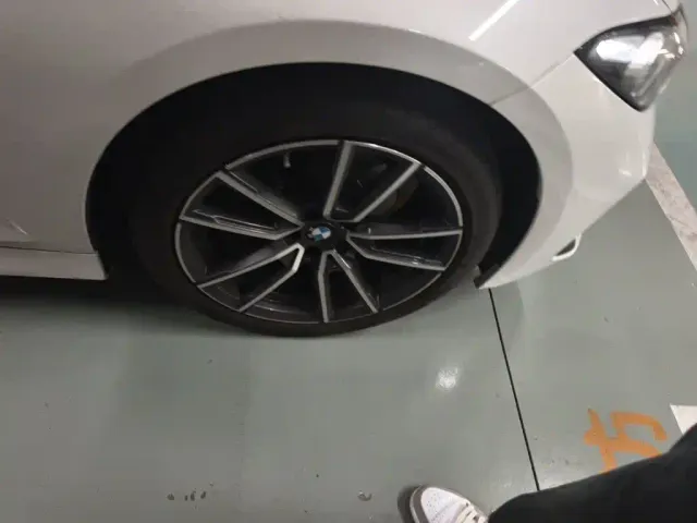 BMW 3 Series — Фото автомобиля 24