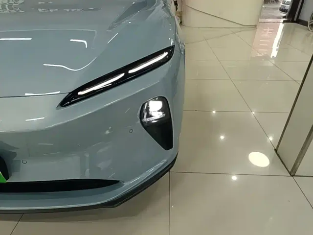 Nio ET5 Touring — Фото автомобиля 23