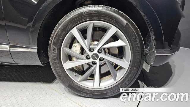 Genesis GV80 — Фото автомобиля 6