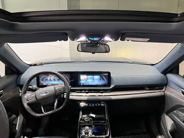Ford Lingrui — Фото автомобиля 6