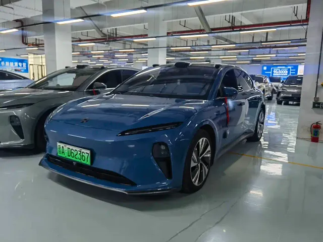 Фотография автомобиля — Nio ET5
