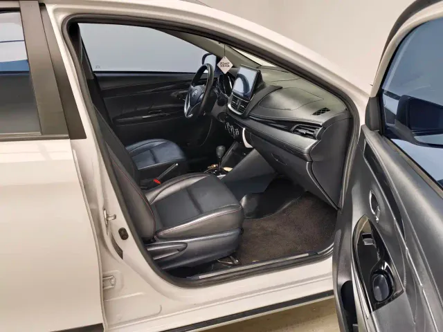 Toyota YARiS L Zhi Xuan — Фото автомобиля 12